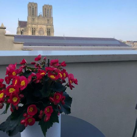 Studio Cosy Vue Cathedrale Reims Eksteriør billede
