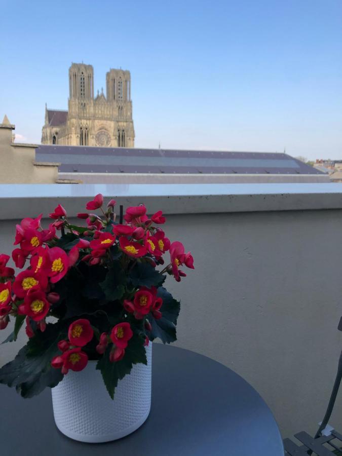 Studio Cosy Vue Cathedrale Reims Eksteriør billede
